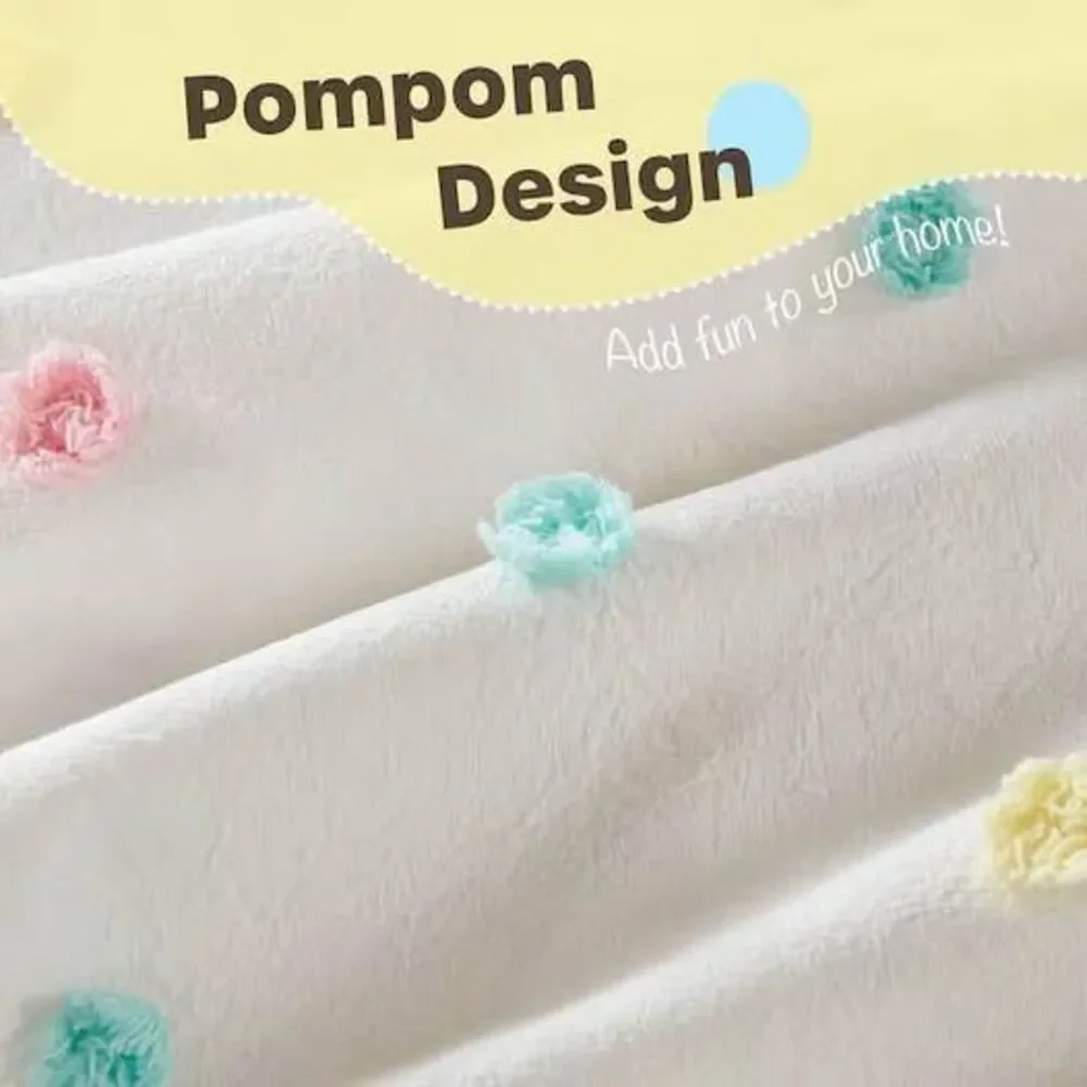 4 Piece Twin/Twin XL Comforter Set Urban Habitat Pom Pom Design NEW